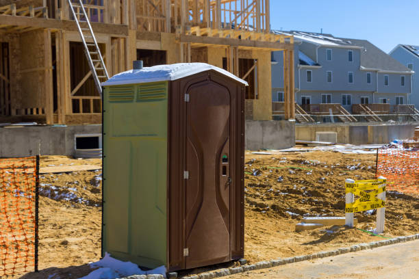 Best Porta potty delivery and setup  in Barry, IL